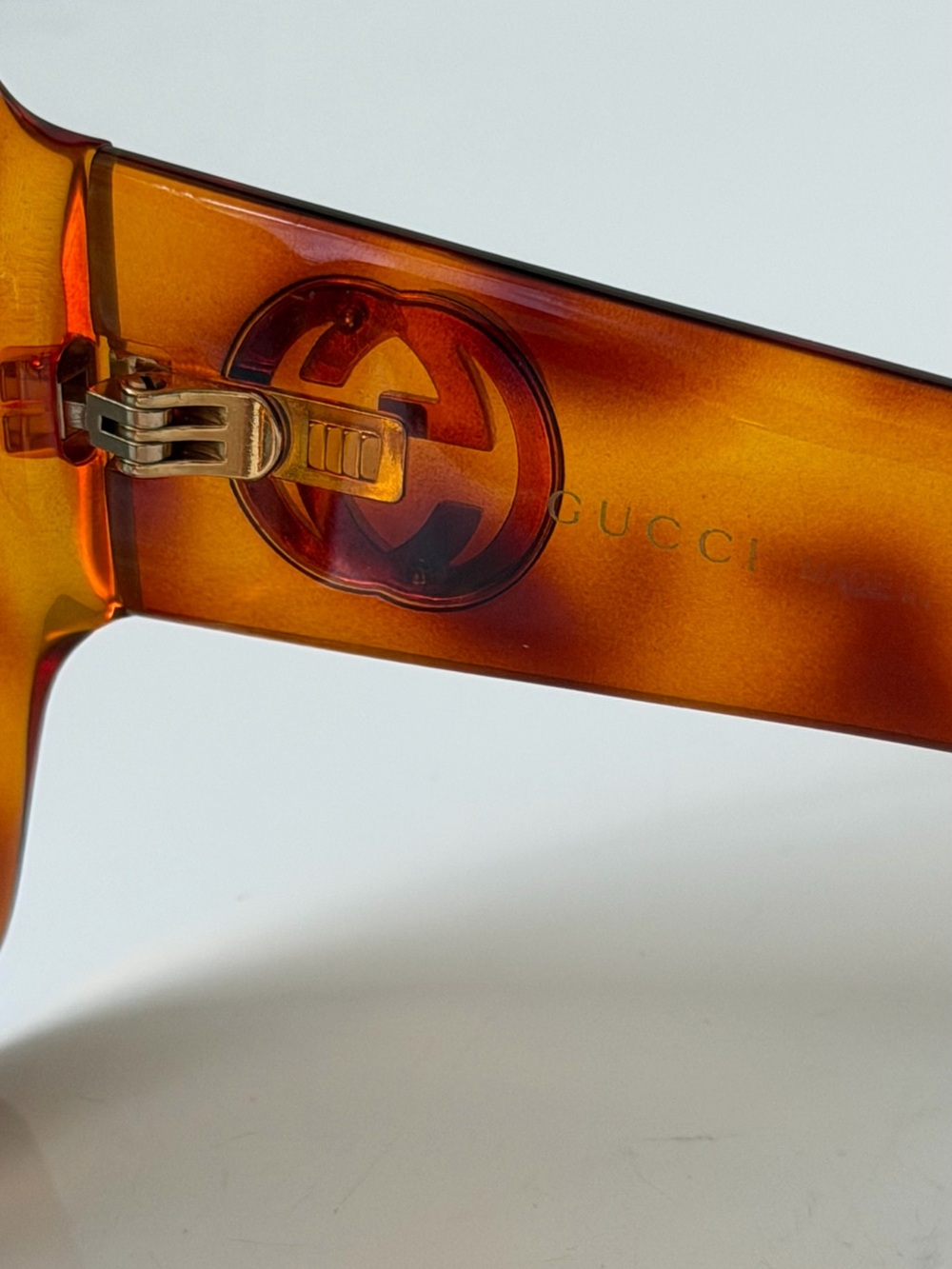 Gucci Tortoiseshell Square Sunglasses with Gold GG Accent - Picture 10 of 12